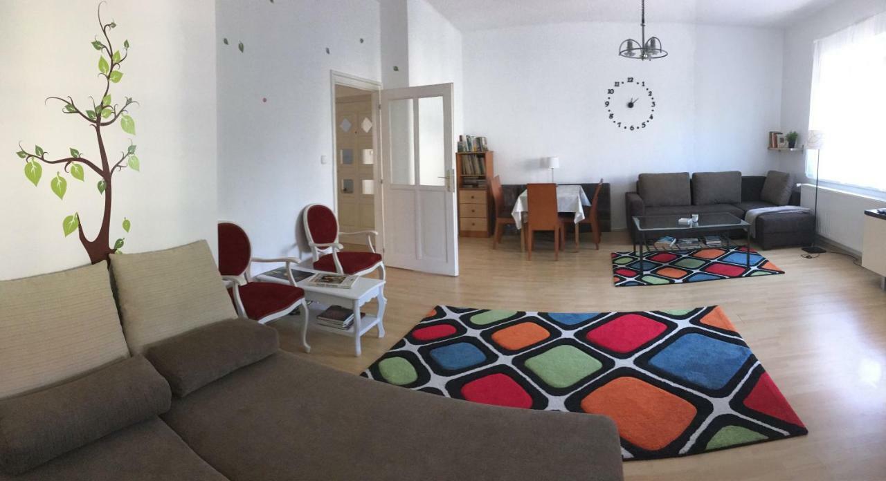 Comfort Apartment Keszthely Buitenkant foto